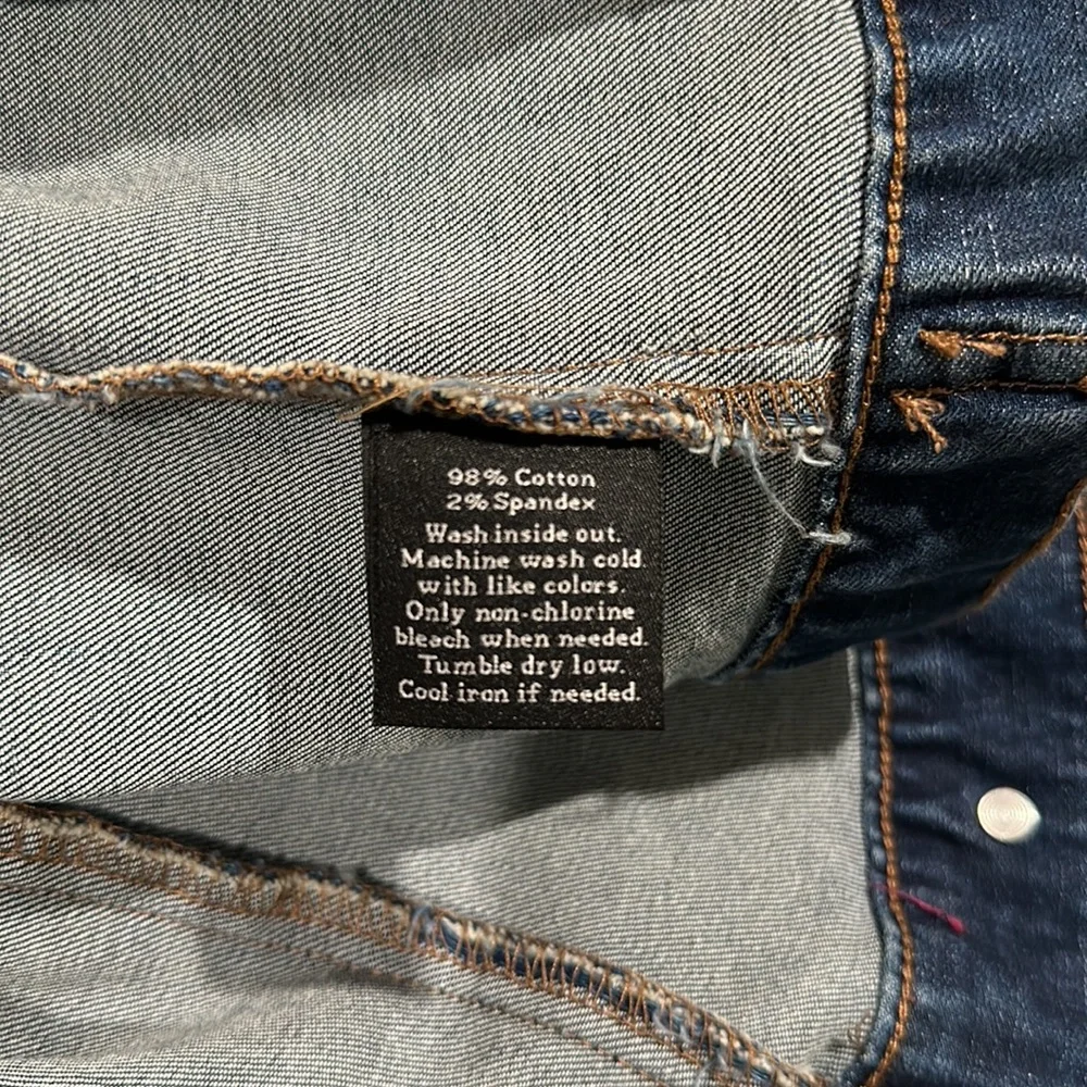 Rock and Republic Denim Jacket - Picture 8 of 11